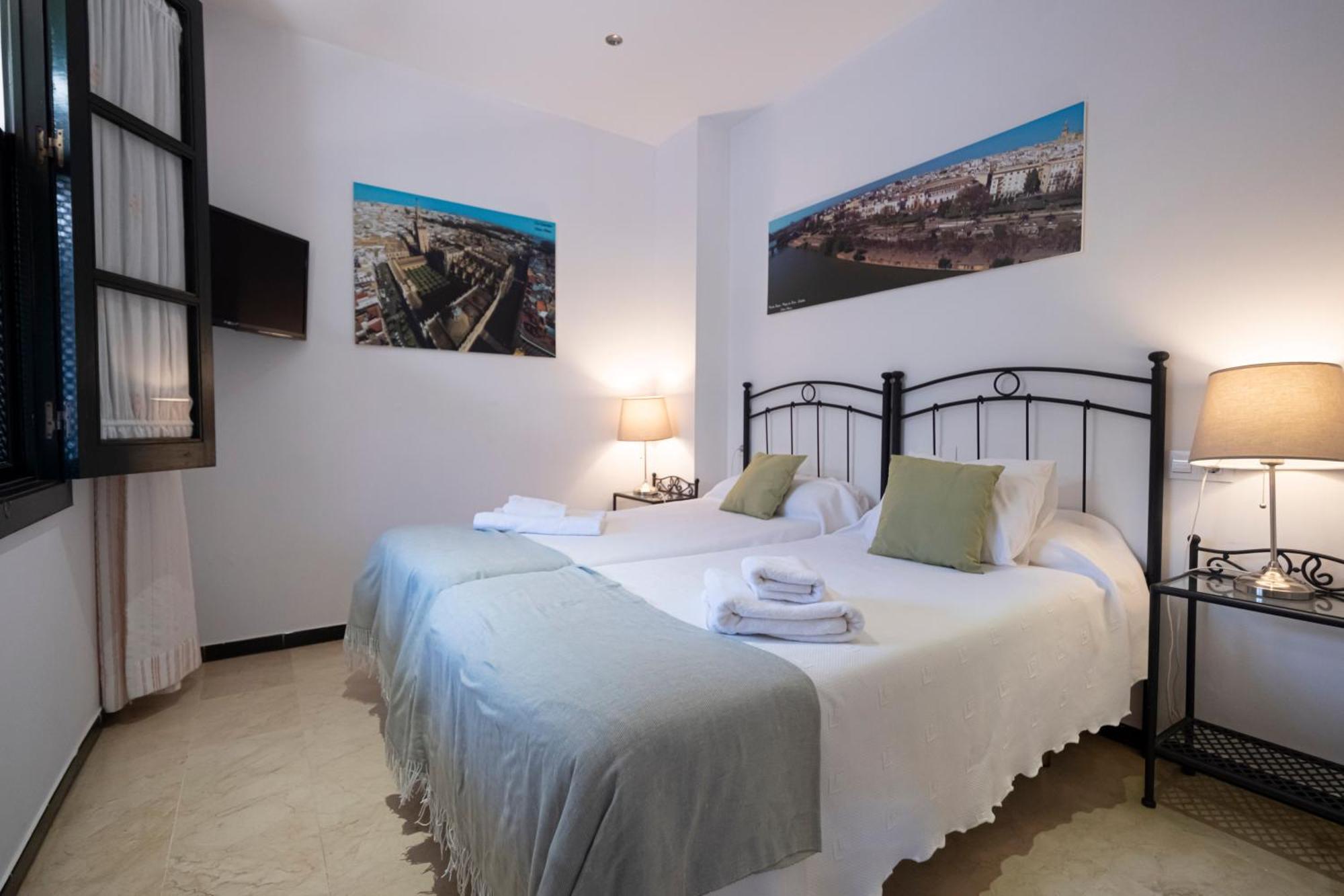 Apartamento Con Encanto En Patio Sevillano Екстериор снимка